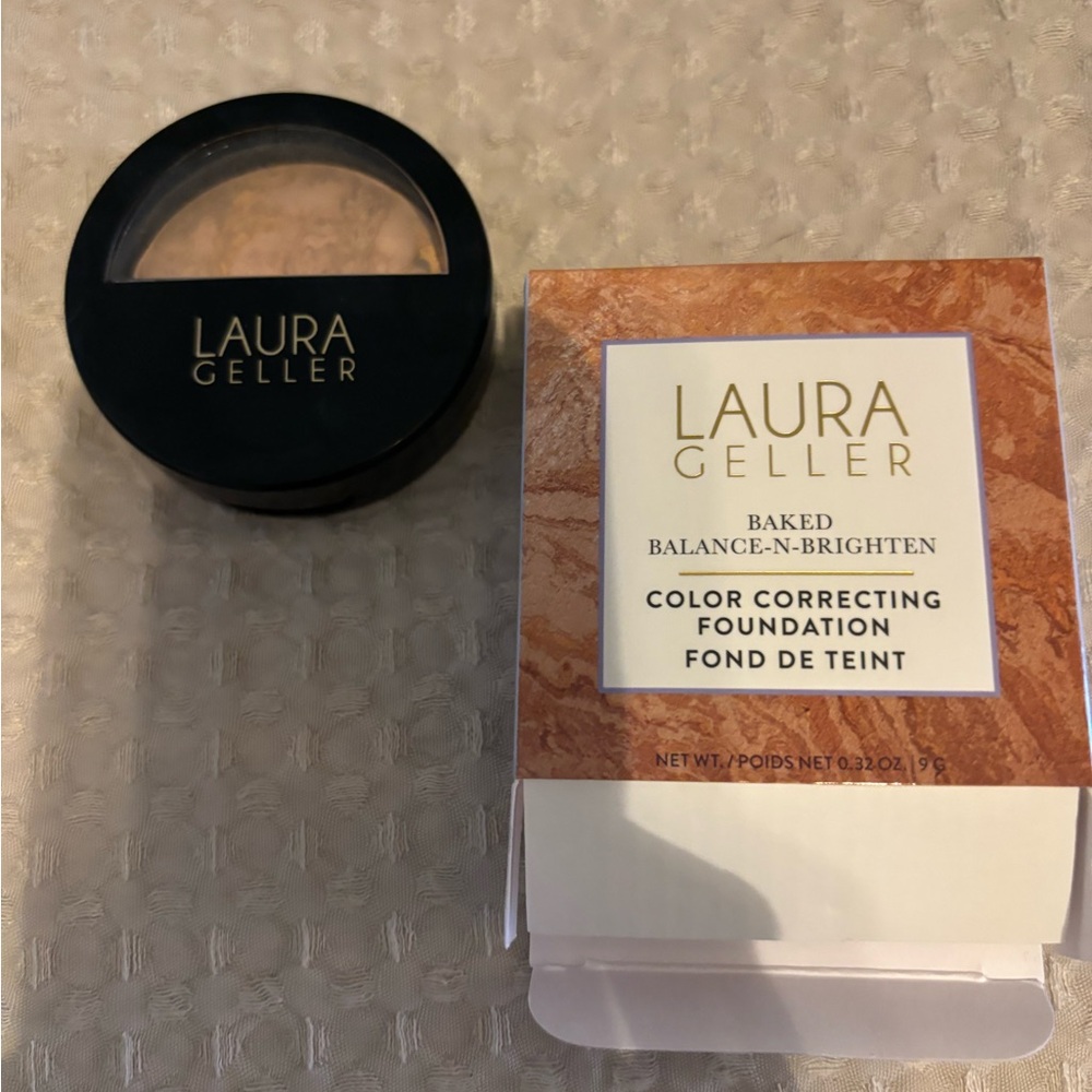 Laura Geller Baked Balance-N-Brighten Color Correcting Foundation Medium